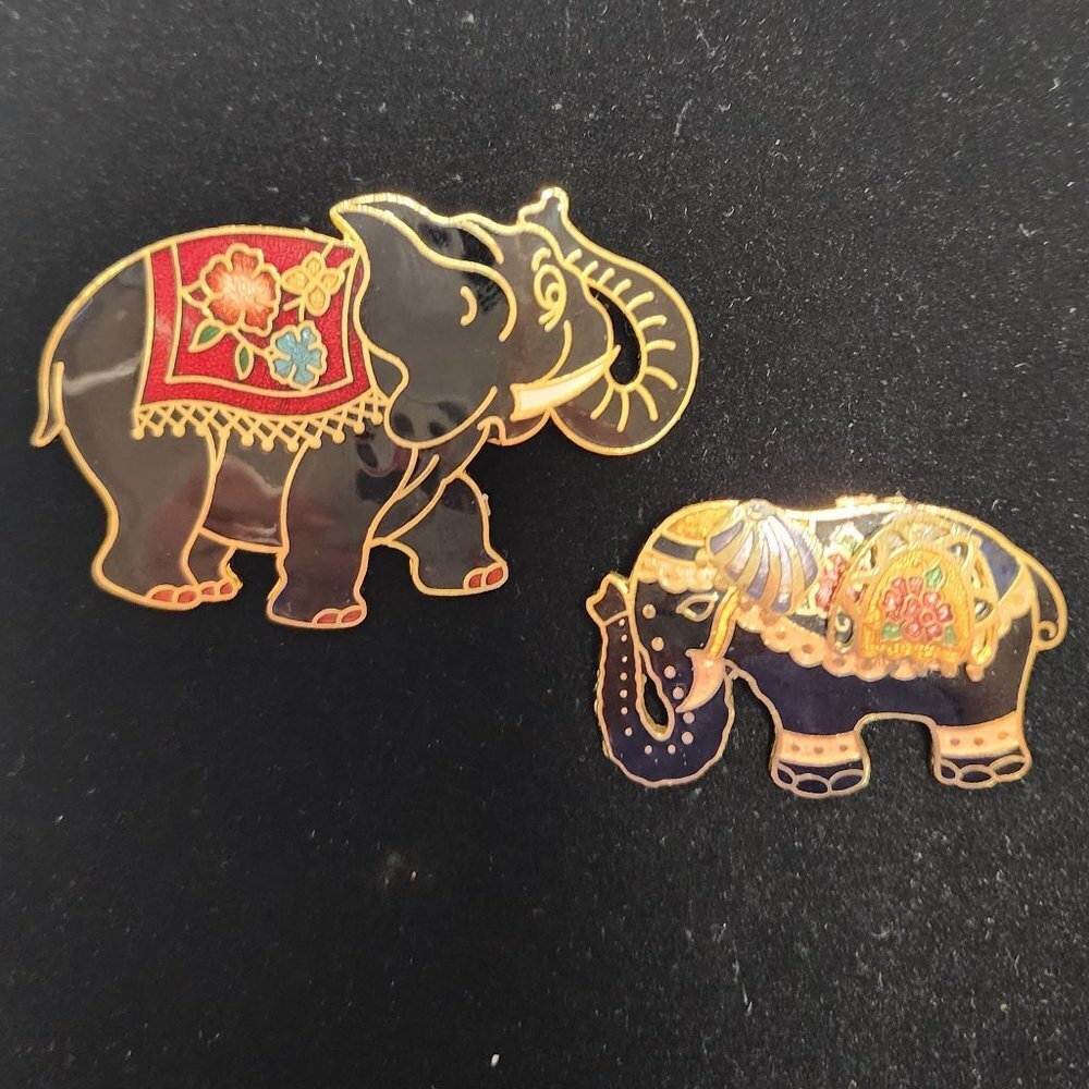 Black Cloisonne Elephant Brooches With Their Trunks Up - Picture 4 of 7